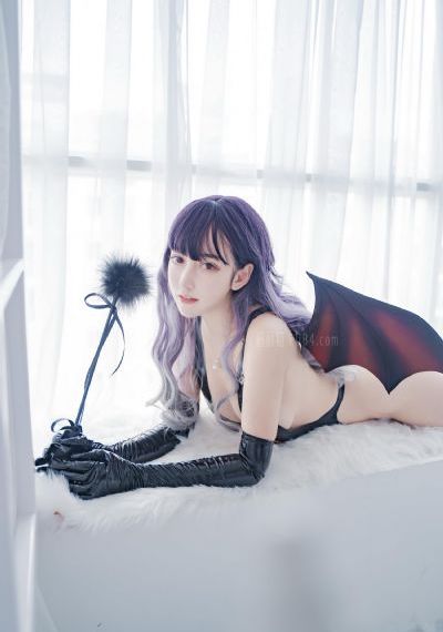 欧美美女脚底图片_BD韩语在线播放观看