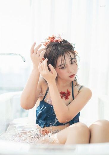 国产女性喷潮视频免费_高清天堂在线