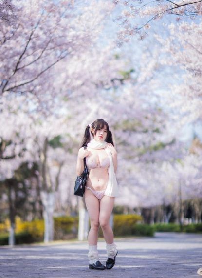 欧美2000xxx_高清高清在线观看